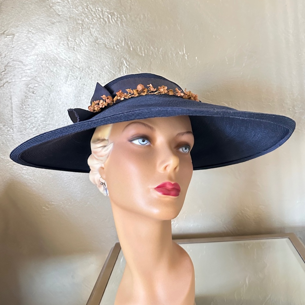 HEAVENLY 1950s' NAVY WIDE BRIM HAT + BOWS & TAN FABRIC FLOWERS
